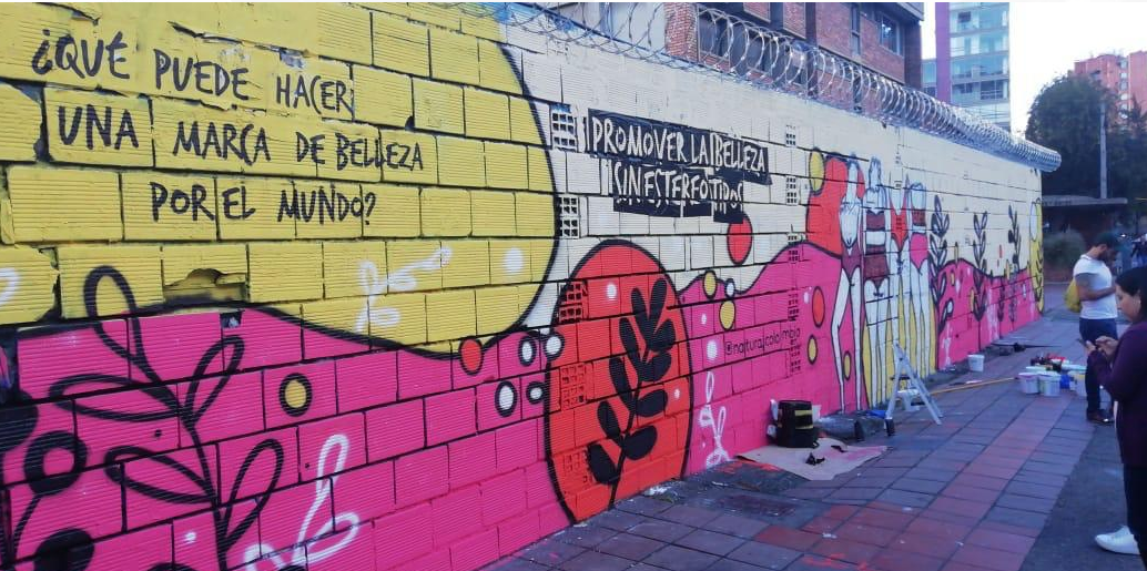 murales con pintura fotocatalítica, pintura que absorbe co2 murales urbanos bambu sustentable murales ecologicos natura colombia 2