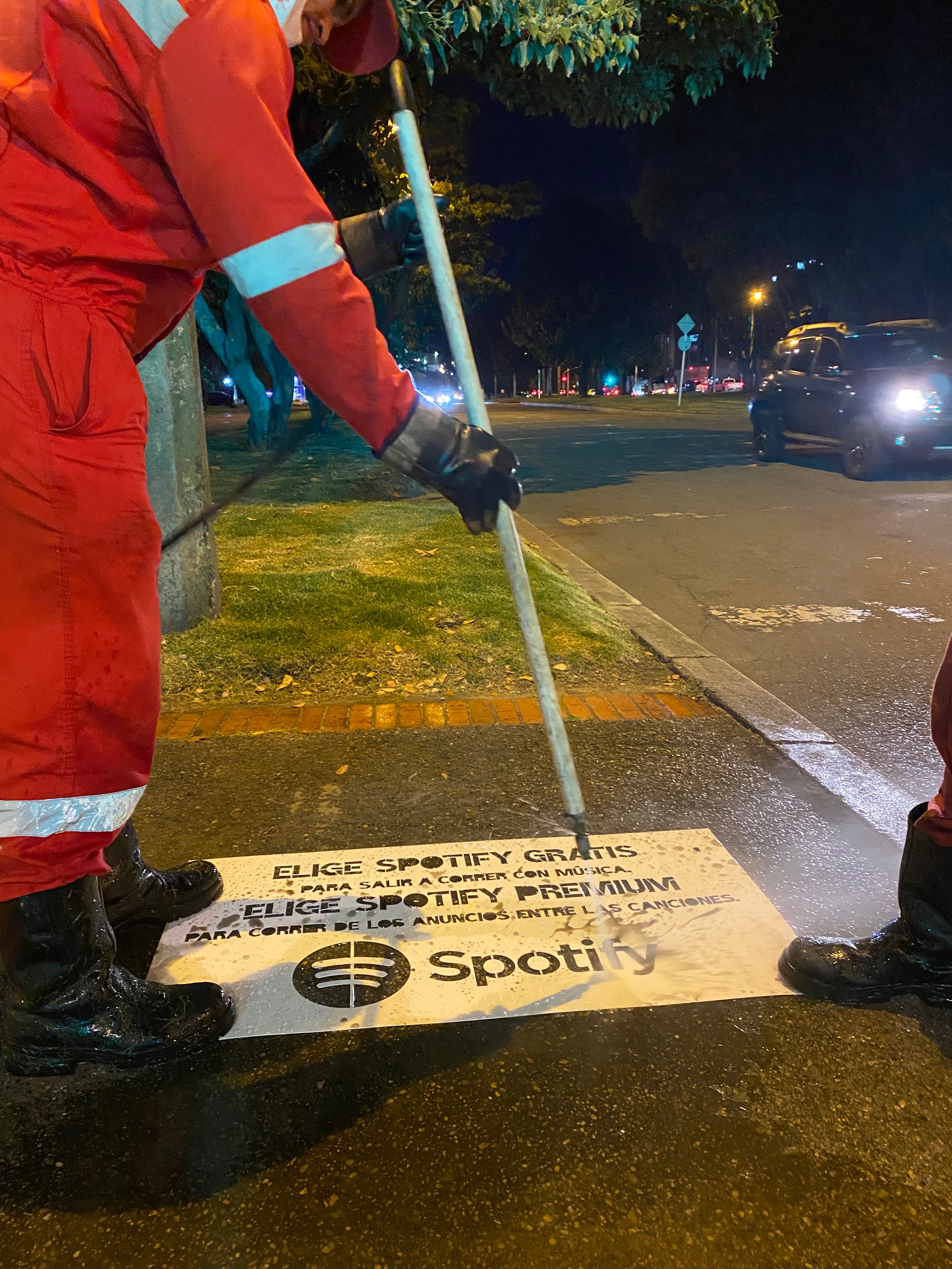 murales con pintura fotocatalítica, pintura que absorbe co2 bambu sustentable spotify 1