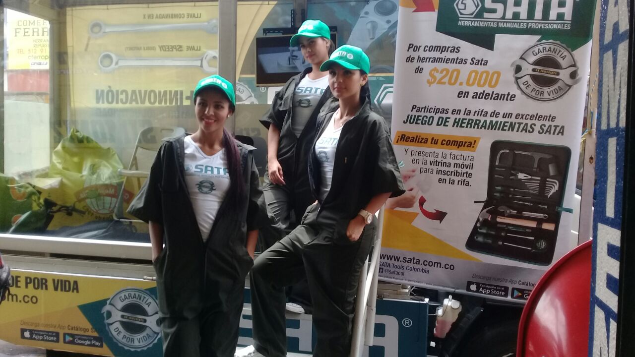 SATA ACTIVACION BTL AGENCIA BTL SLIM BRANDS
