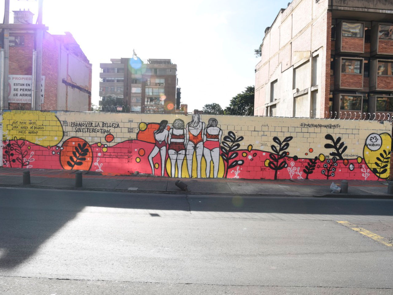 murales con pintura fotocatalítica, pintura que absorbe co2 murales urbanos publicidad-BTL-slim-brands---natura-sustentable--mural-fotocatalitico-calle-85-con-7ma